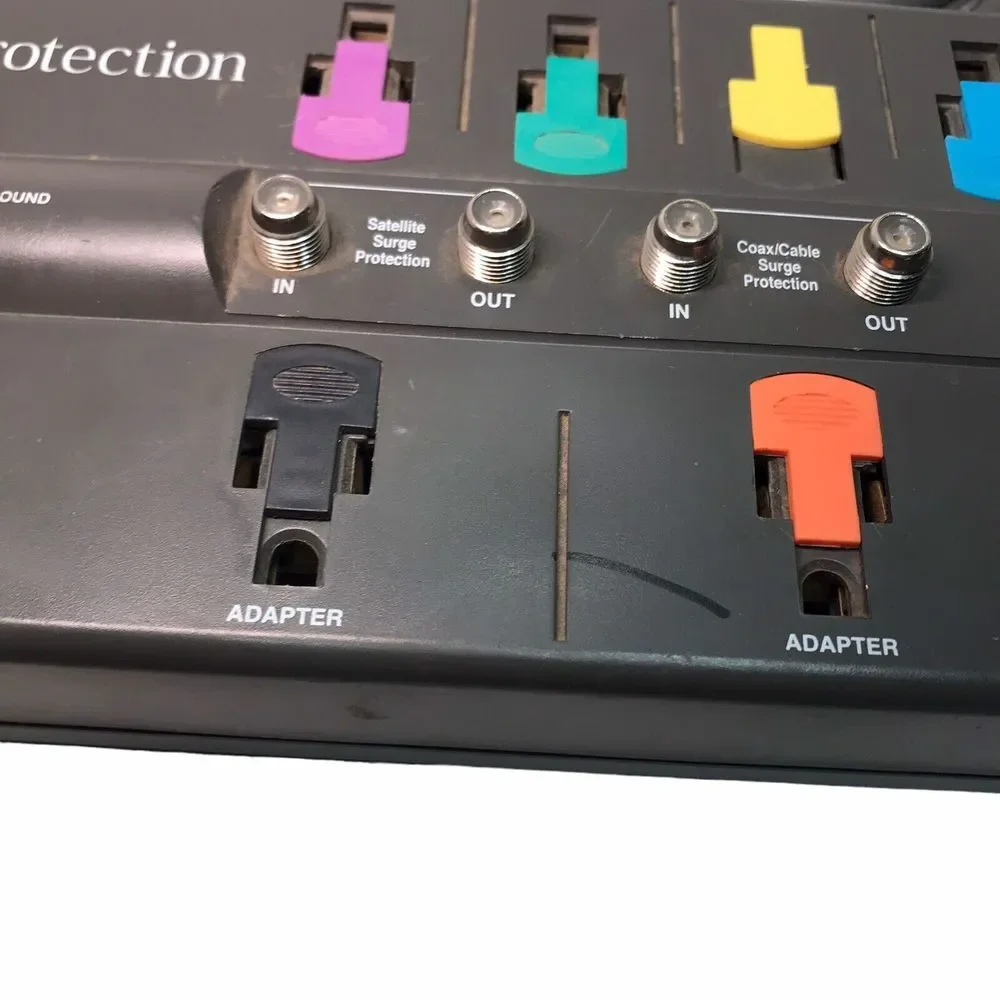 Surge Protector Power Strip Home Theater Relocatable Power Tap 7G39 adapter cord